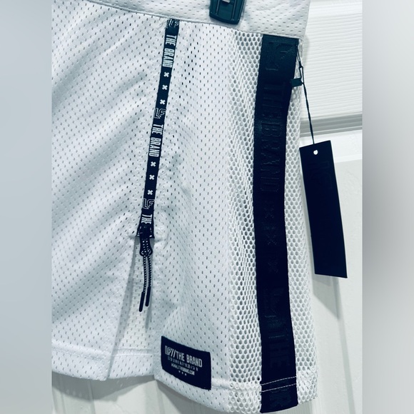 NWT: LF THE BRAND: White mesh mini skirt, Medium - Picture 2 of 6